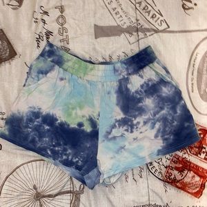 Tye dye pajama set size large.